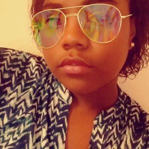 Meet your Posher, Adi vulase